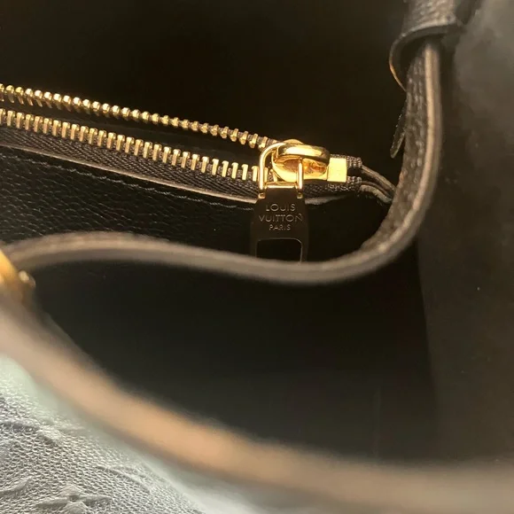 Louis Vuitton Neo Noe MM Empreinte - Picture 10 of 13